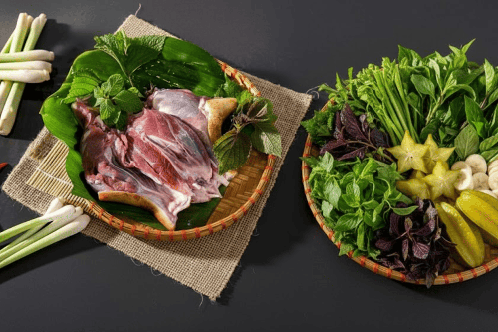 Thịt dê núi có đặc trưng thịt săn chắc, ít mỡ và có vị thơm tự nhiên